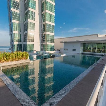 Loft Pano Seaview Suite 2 Bedroom By The Only Bnb Jelutong Eksteriør billede