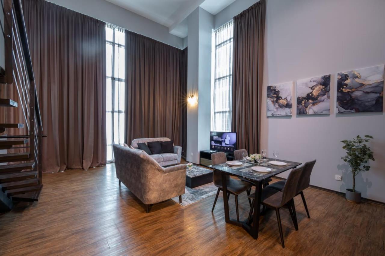 Loft Pano Seaview Suite 2 Bedroom By The Only Bnb Jelutong Eksteriør billede