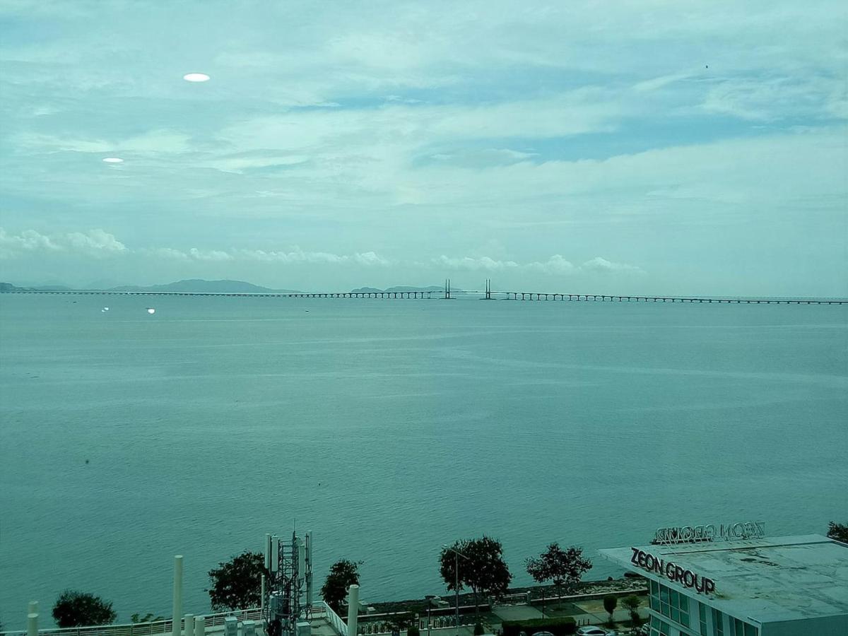 Loft Pano Seaview Suite 2 Bedroom By The Only Bnb Jelutong Eksteriør billede