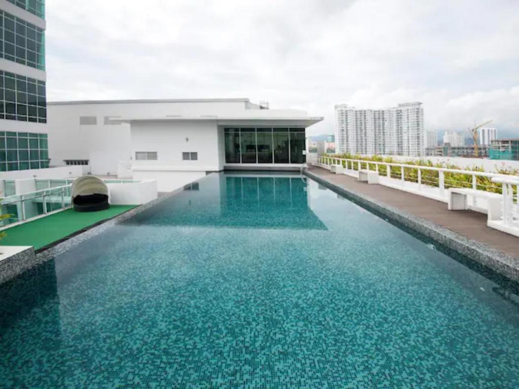 Loft Pano Seaview Suite 2 Bedroom By The Only Bnb Jelutong Eksteriør billede